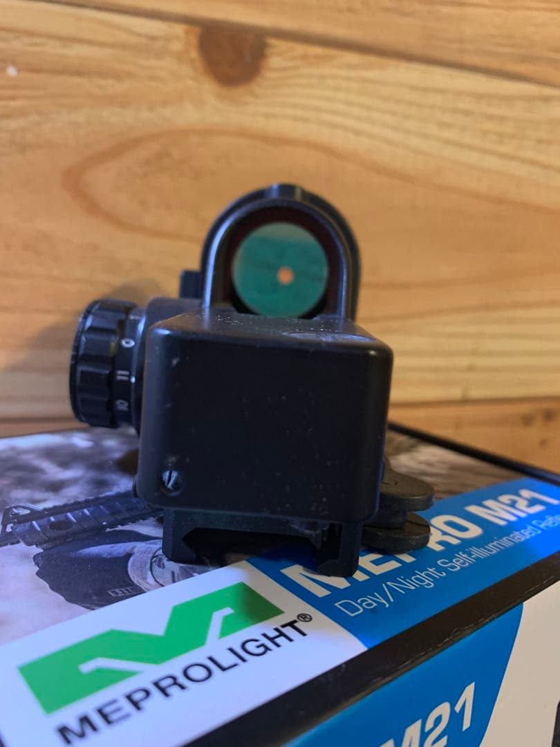 実物ドットサイト　MEPRO M21