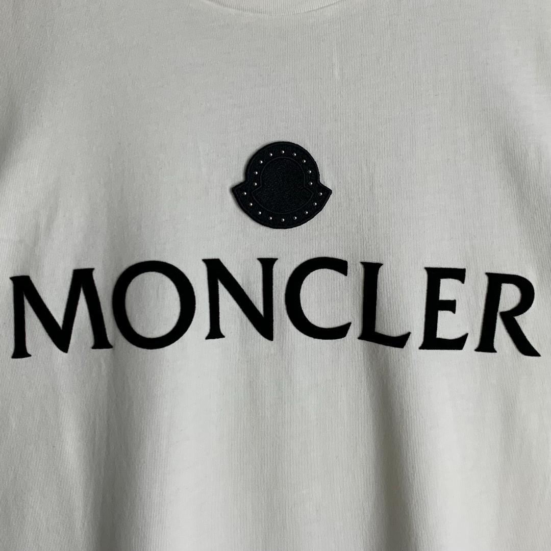 【鑑定済み・最高級の逸品】モンクレール☆フェルト&ワッペンロゴTシャツ2644.