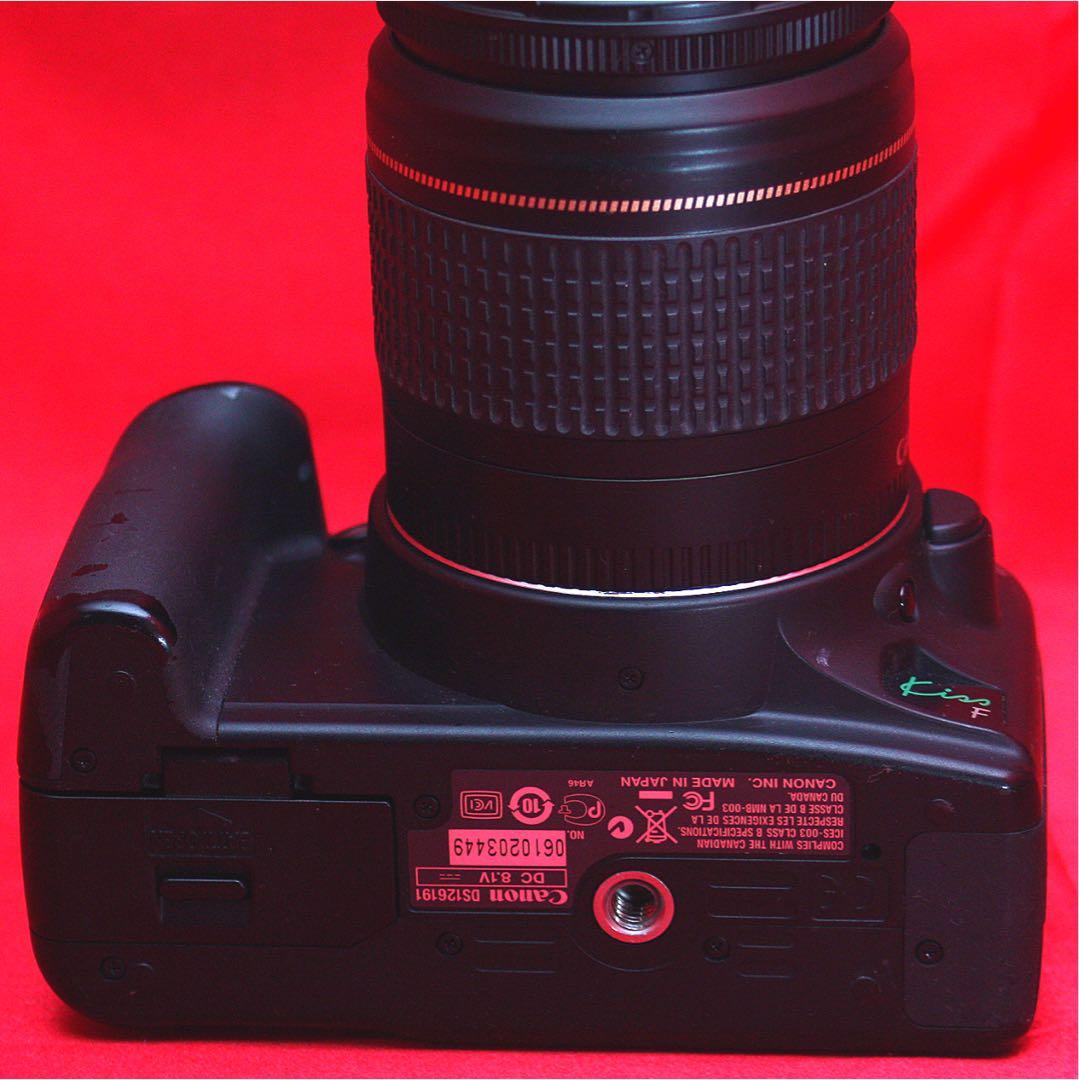 Canon Kiss F デジタル一眼レフカメラ　Wi-FiSD付き　スタート向