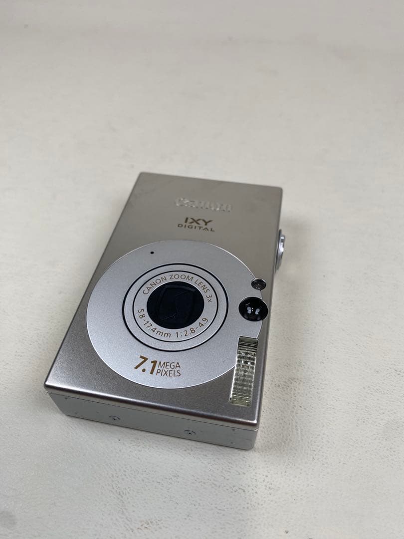 Canon IXY digital 10 シルバー