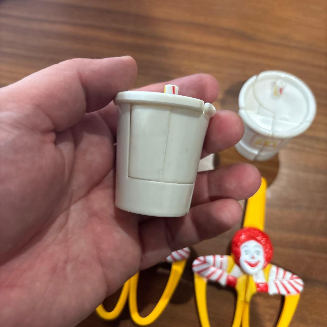 1991年 マクドナルド ドナルド ハサミ 変身する￼シェイク ￼非売品 おまけ