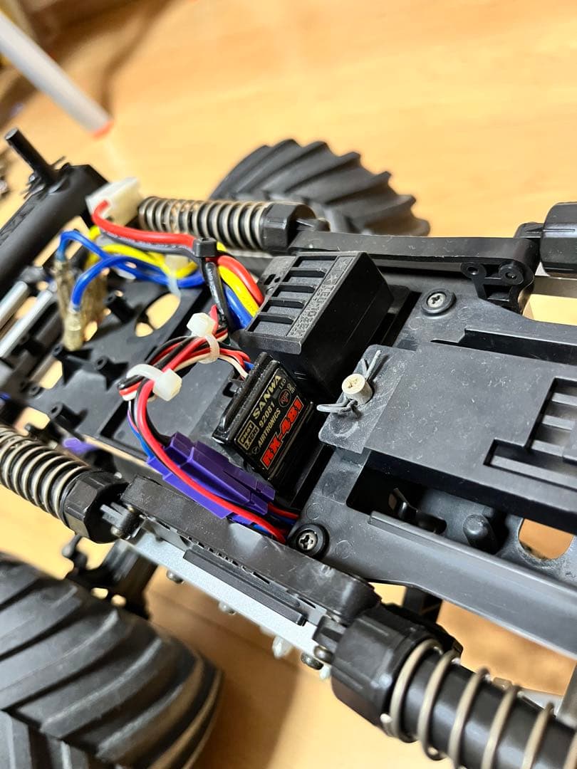 タミヤ　TXT1 受信機、アンプ、サーボ付き