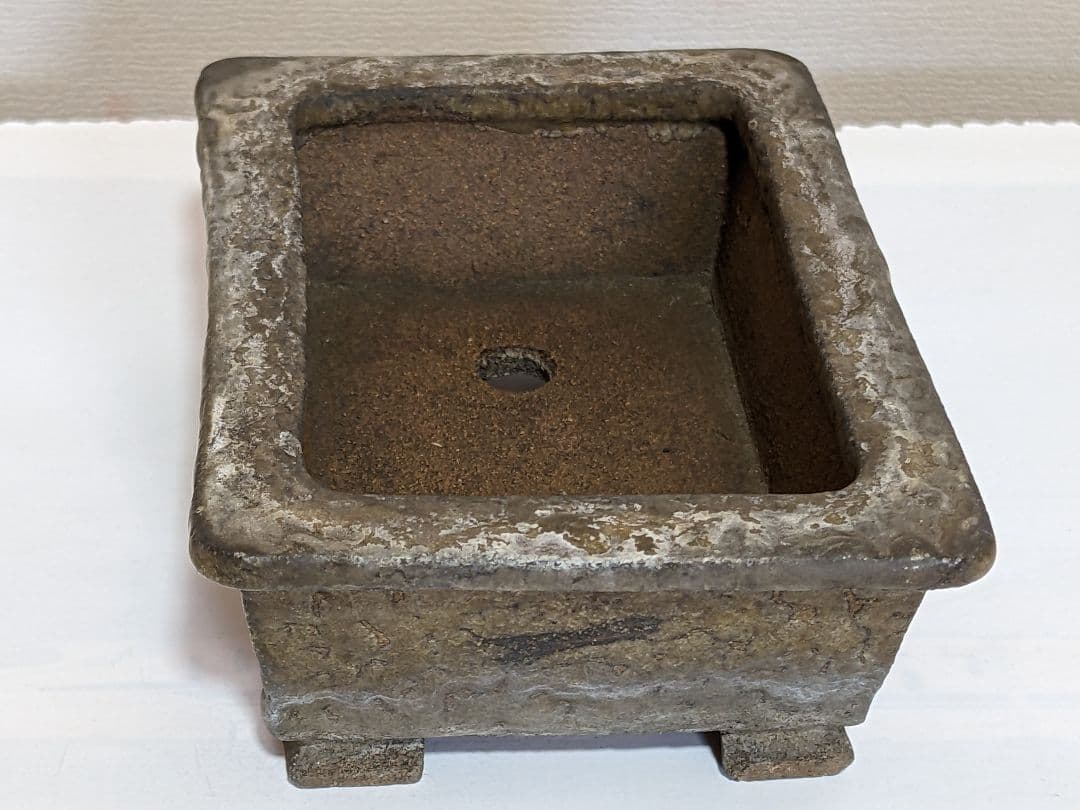 ♦小品盆栽鉢 辰山の釘彫り印 長方形四足ミニ盆栽鉢？中国 国内 古美術骨董品