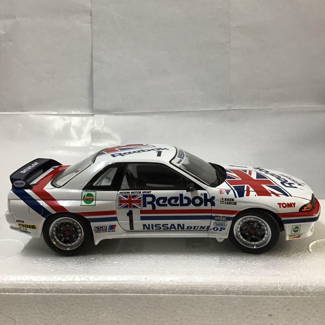 トミカ　エブロ　リーボック　スカイラインR 32 ハセミモータースポーツ