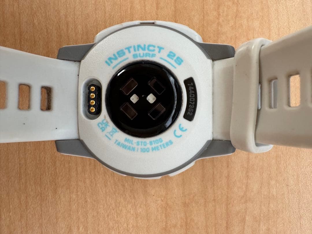 GARMIN instint2s SURF dualpower ホワイト