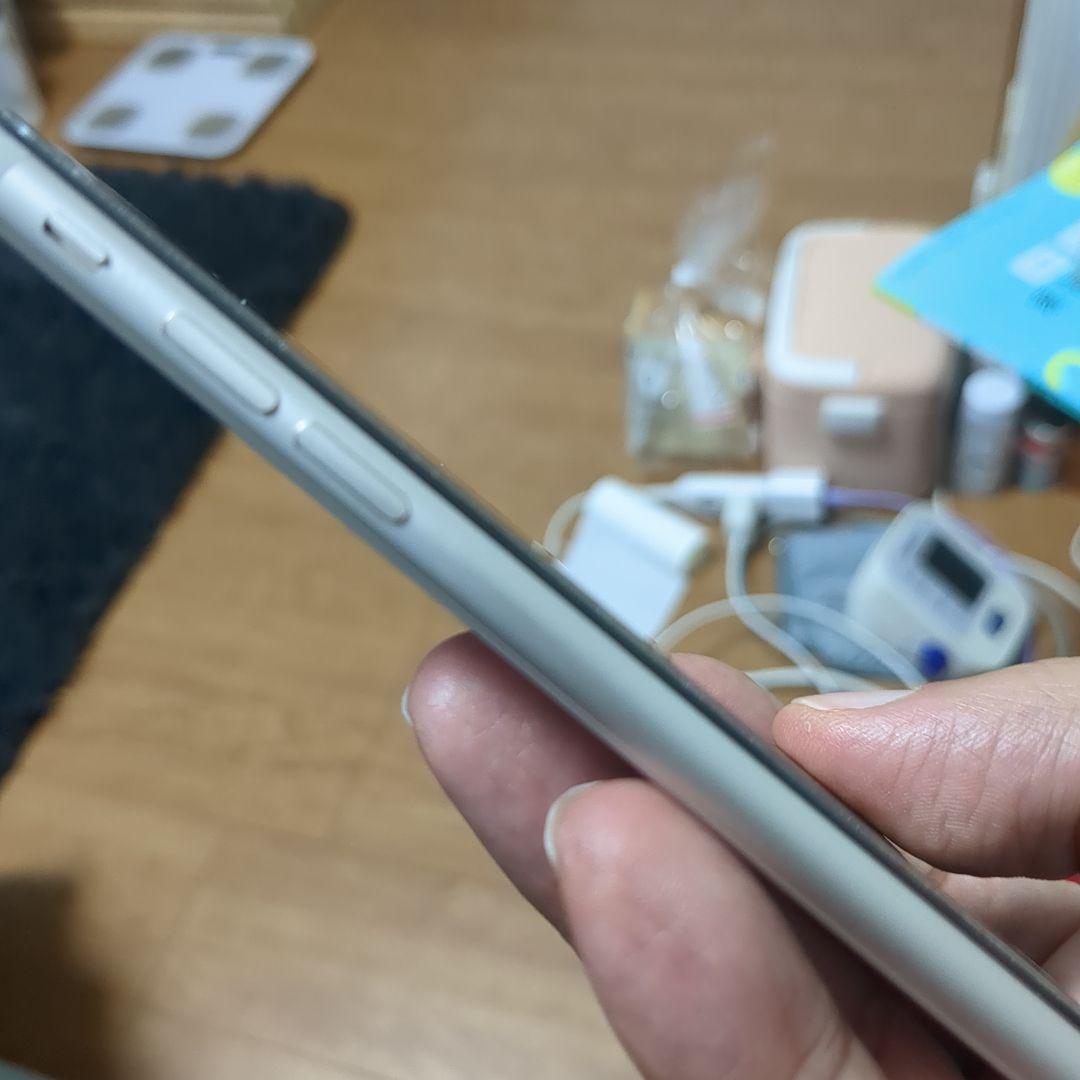 Apple iPhone se第3世代