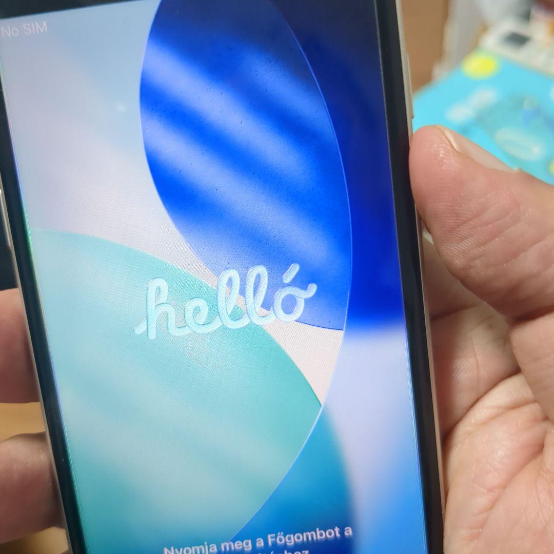 Apple iPhone se第3世代