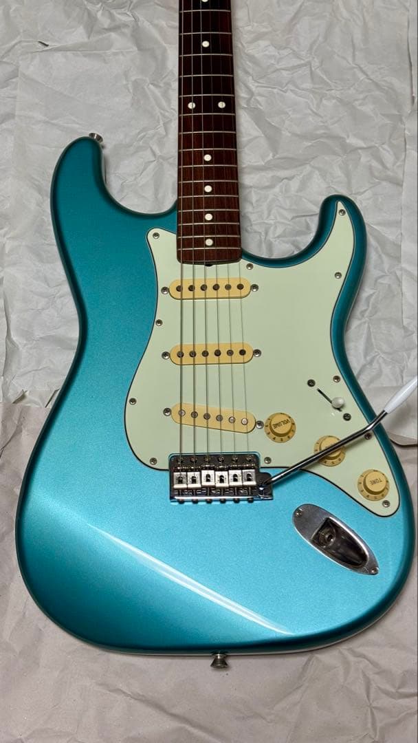フェンダー ジャパン ST62-70TX US Lake Placid Blue