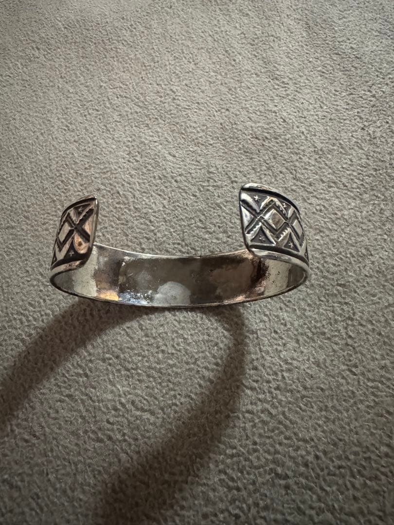 ゲイリーリーブス バングル