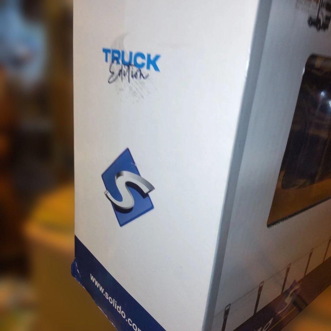 Solido トラックエディション 　1/24