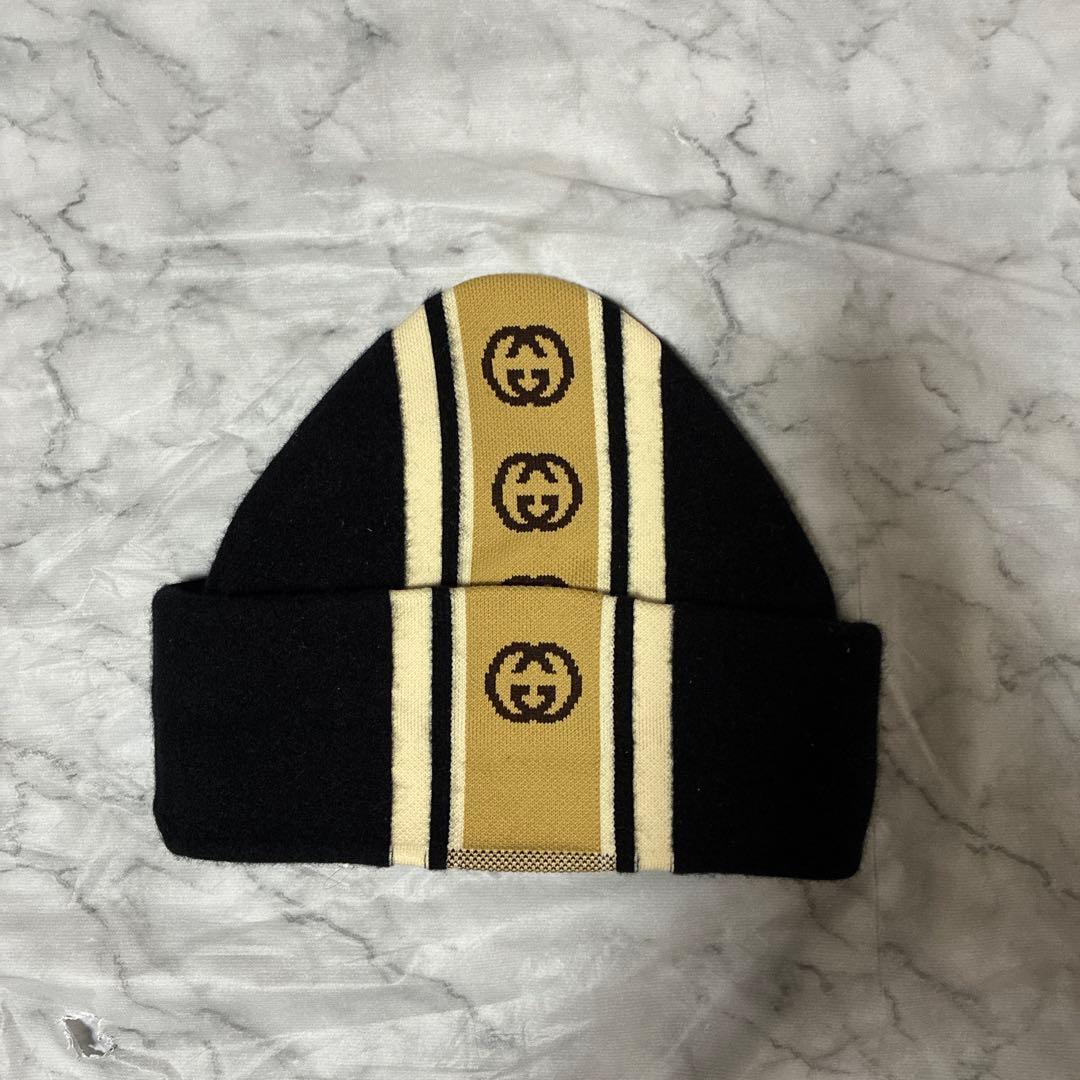 純*様 GUCCI ニット帽 黒・ベージュ Mサイズ