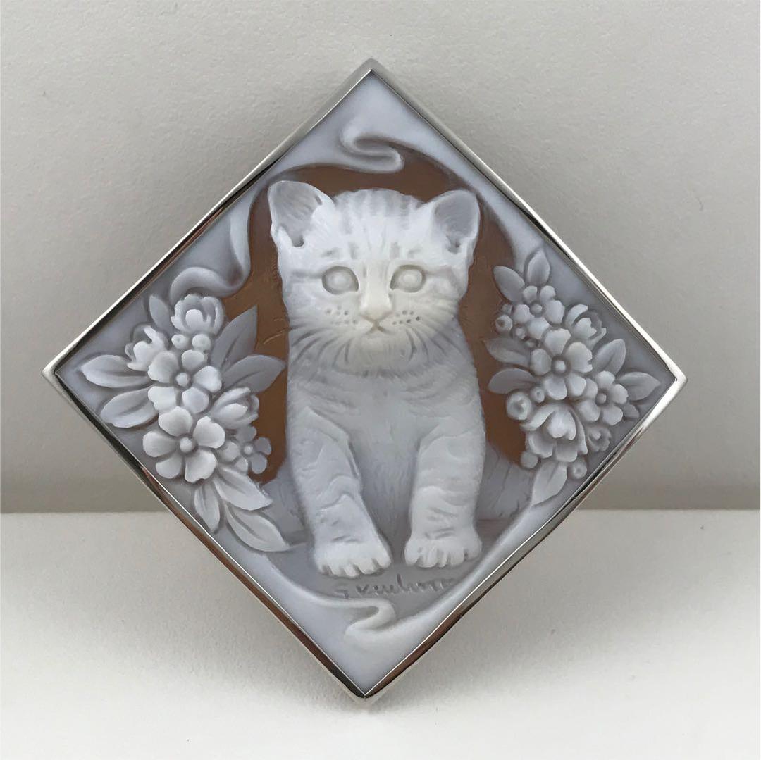 ポ*ポ様 ジョヴァンニ　ヴェントレスカ　pt900枠　オークションです。