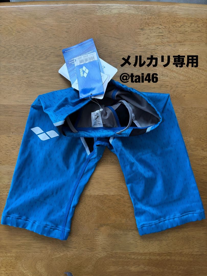 arena(アリーナ)ブルーストライプスパッツ　水着・スイムウェア　S