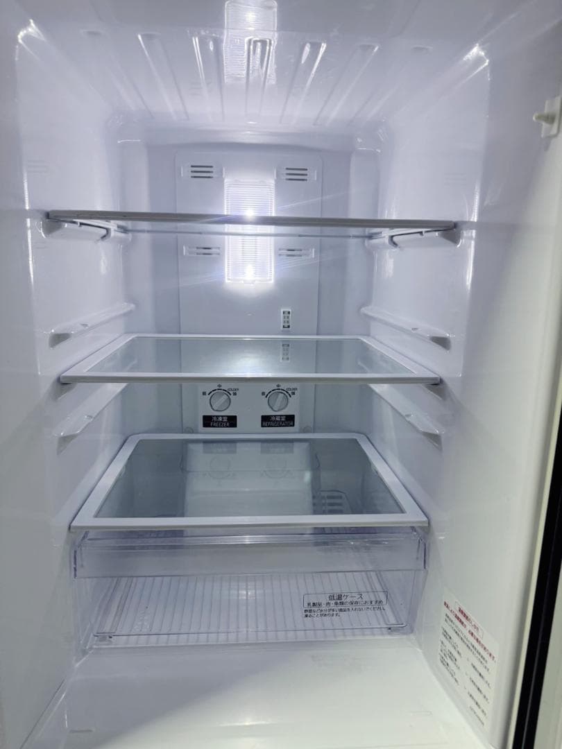 三菱 ノンフロン冷凍冷蔵庫 MR-P15D-B 2018年製 146L