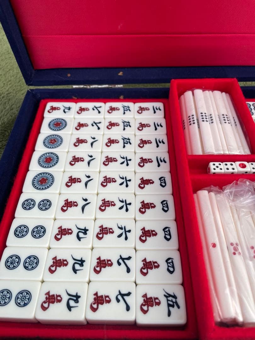 任天堂　役満ブルー　麻雀牌　牌綺麗　練り牌　青　ダイヤ牌