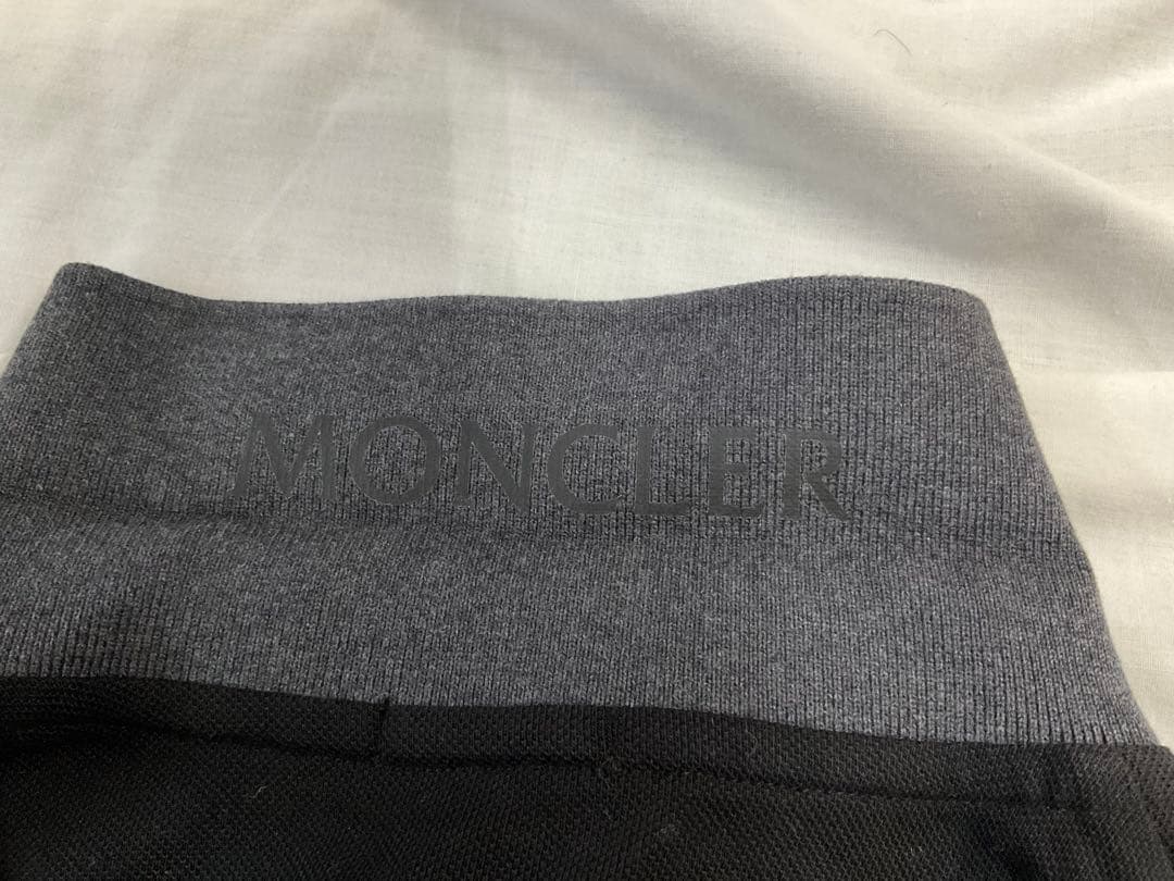 e12 MONCLER レディース　襟ロゴ　ポロシャツ　XL