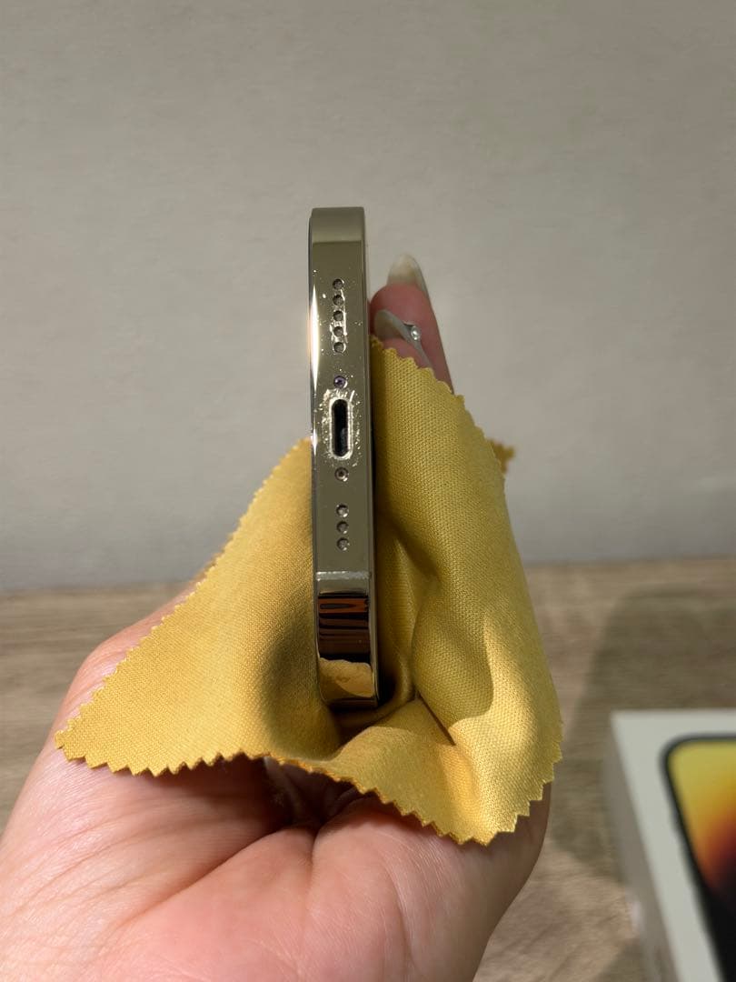 T　美品★iPhone14pro IOS16