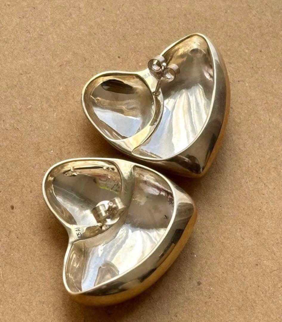 ANNIKA INEZアニカイネズ　ハートピアス ラージ　シルバーカラー神崎恵