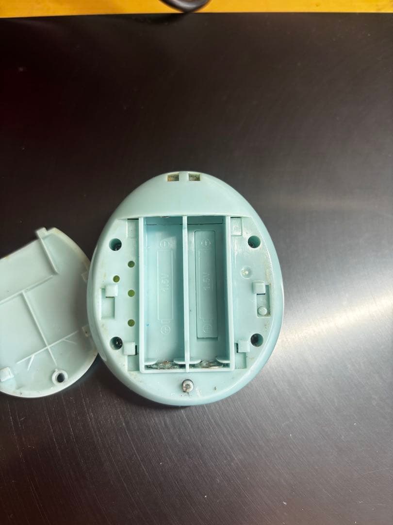 たまごっちピース　ジャンク　デコピアス付き