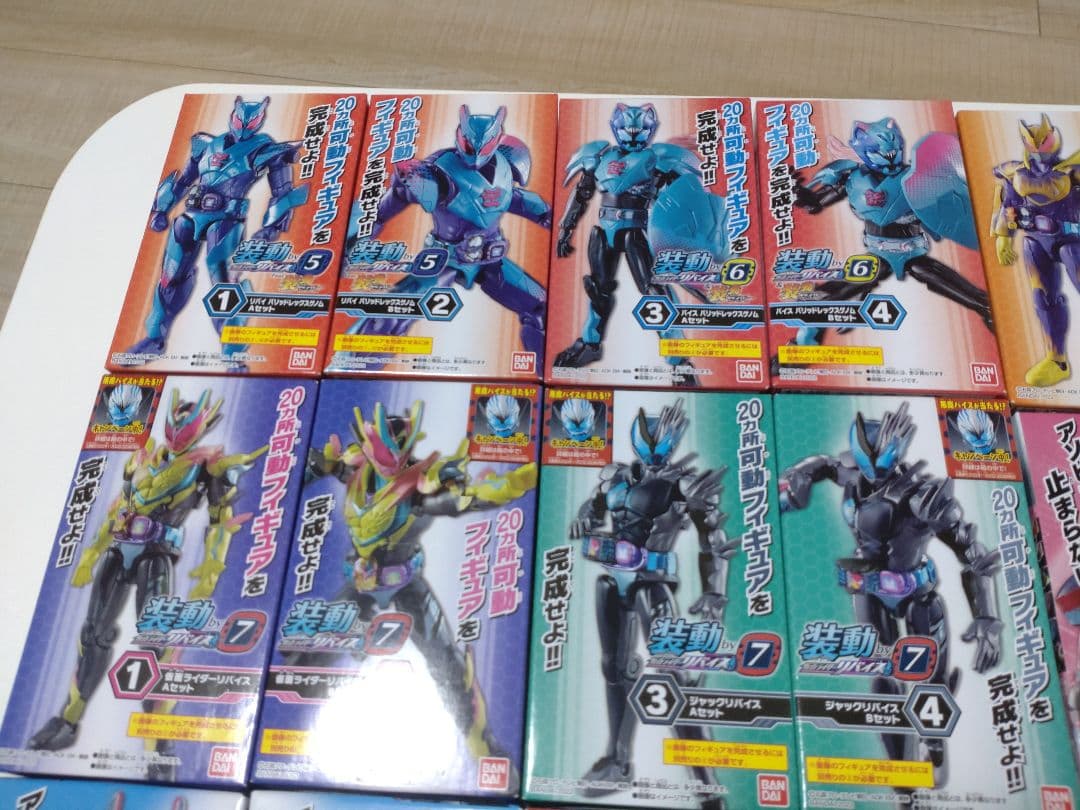 装動 仮面ライダー リバイス まとめ売り 45箱