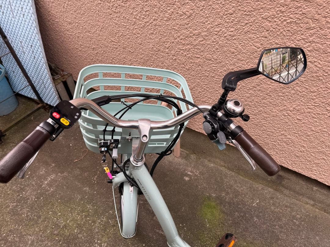 【美品】ブリヂストン ラクットワゴン 電動三輪自転車 充電器付　ミントグリーン