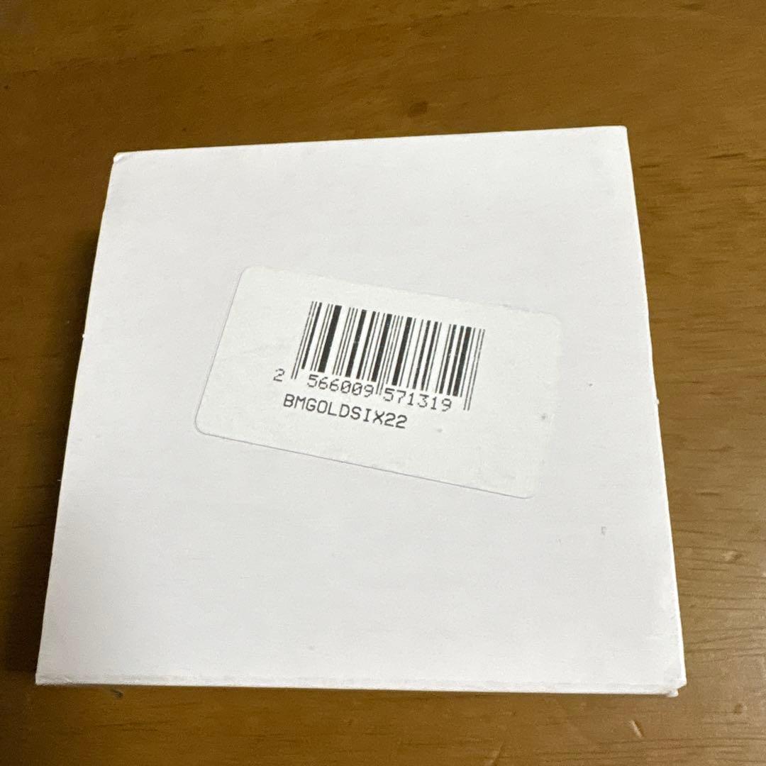 2022Brian May Another WorldSixpencギターピック