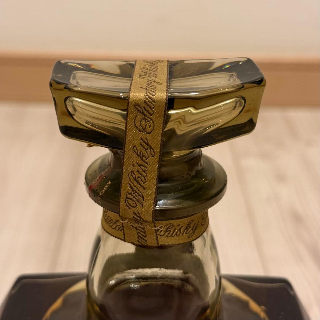 未開栓 サントリー ローヤル 15年 ゴールドラベル