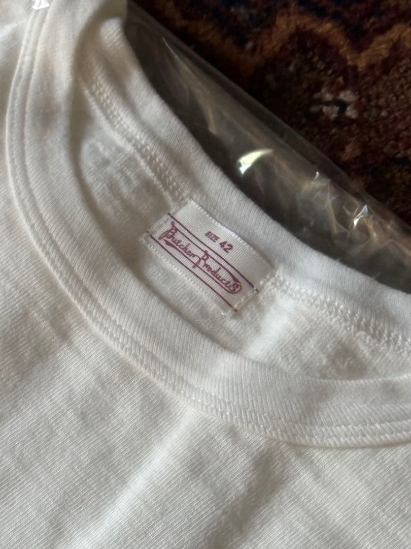 トップス At Last TOT TEE