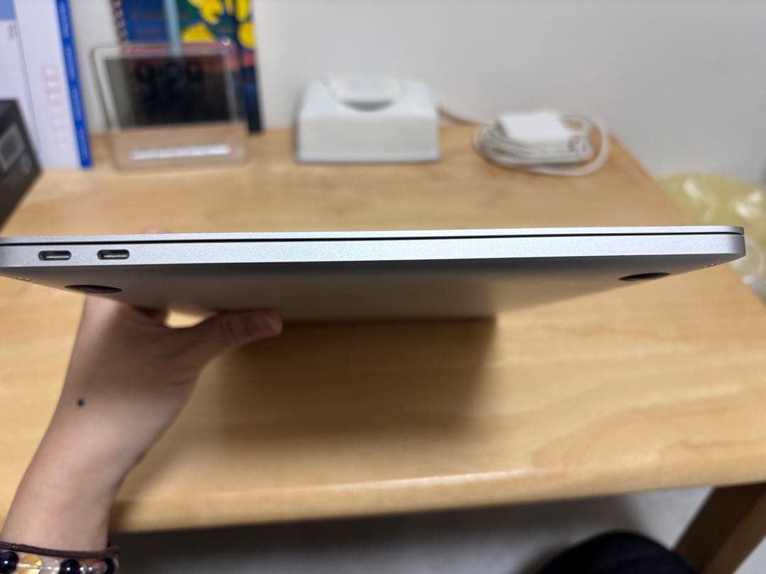 Apple MacBook 本体