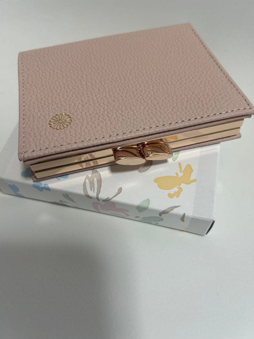 皇居　財布　がま口　ピンクベージュ　新品未使用