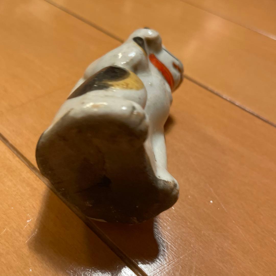【文明館】招き猫 瀬戸人形 (約97g) 時代物 古玩 色絵 陶磁器