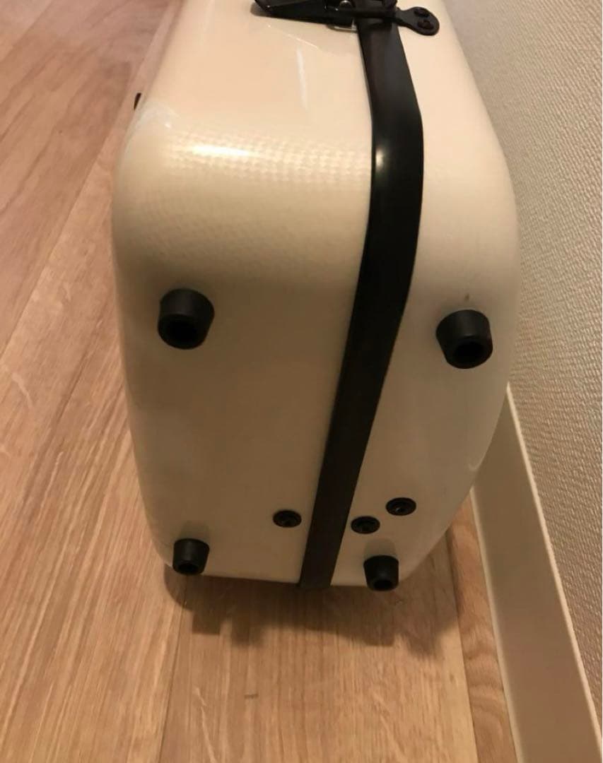 バイオリン ケース　ホワイト系　カーボンマック　白　(ケースのみ)