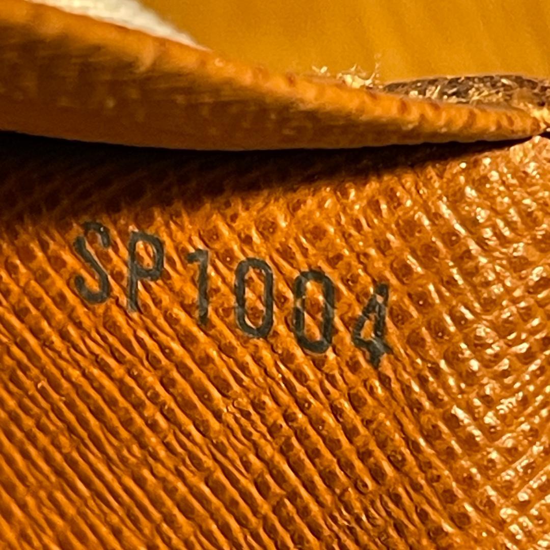 ルイヴィトン　ポルトモネビエトレゾール　折り財布　L字ジップ　モノグラム　PVC