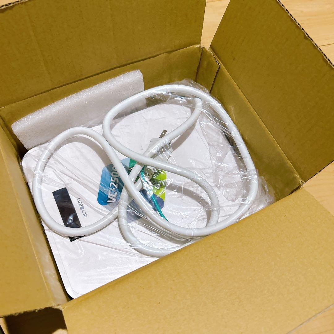 中古品☘️UMIVC 海外電気製品を日本で使用 変圧器 2500W 昇圧器 昇圧機