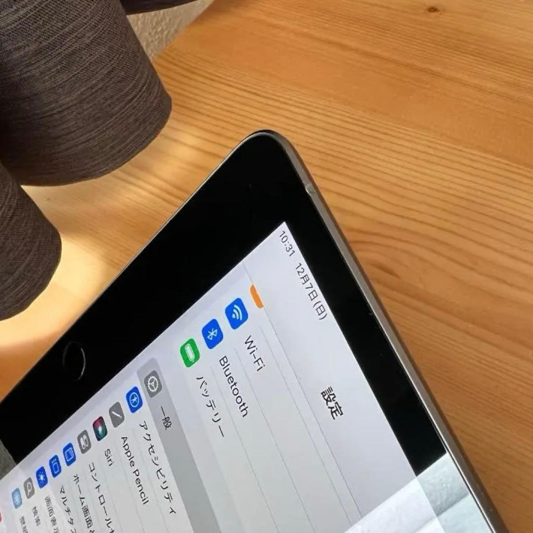Apple iPad 第7世代 128GB 10.2インチ スペースグレー