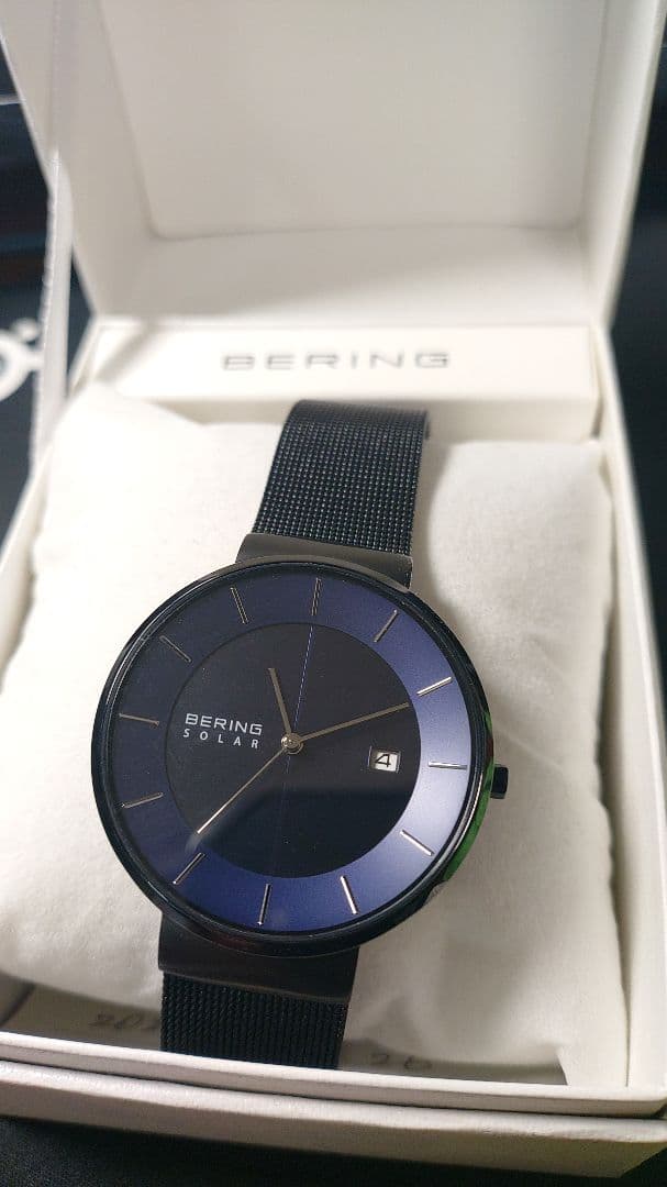 A*y様 中古：保証書つき、BERING SOLAR 腕時計 ブルー メッシュ