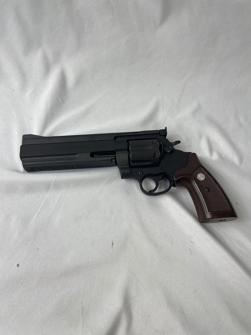 CONSTRICTOR MAXI ガス式リボルバー