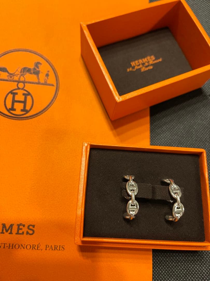 ひ*り様 HERMES シルバーチェーンピアス