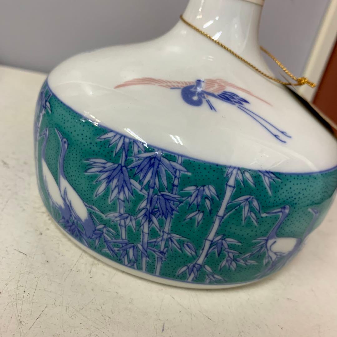 N2636 ニッカ　陶器　有田焼　色絵ボトル　ウイスキー特級