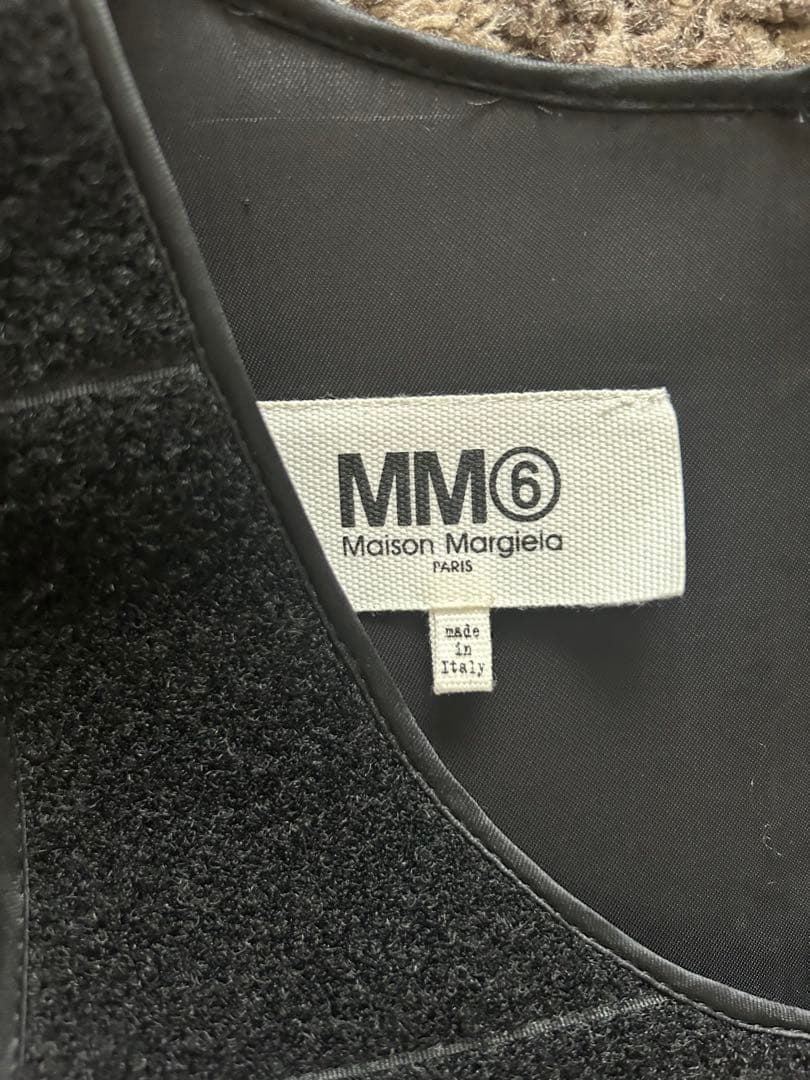 MM6 Maison Margiela ブラックタンクトップ
