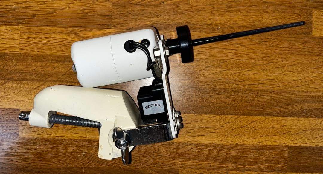 A*9様 東京手織機製電動管巻機（電動ワインダー）