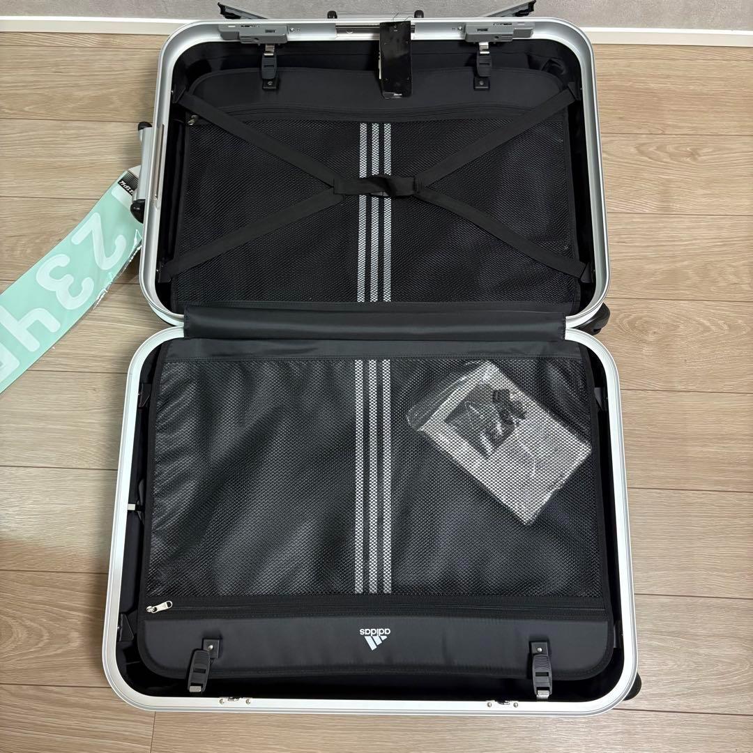 新品未使用✨希少　アディダス　adidas キャリーケース　73L 黒 574