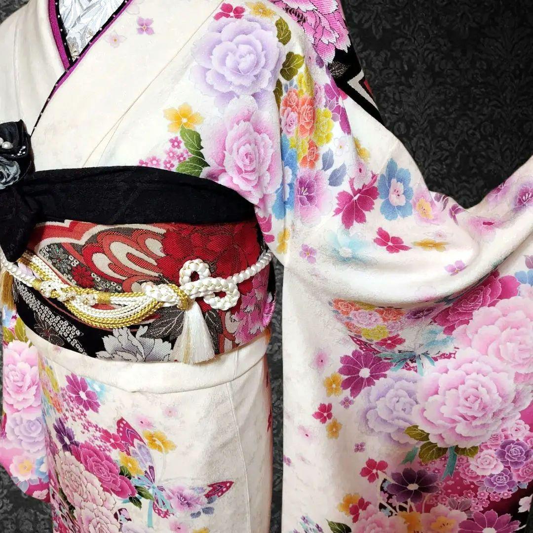 振袖フルセット(8点)・京都きもの友禅・舞蝶牡丹・花模様・逸品