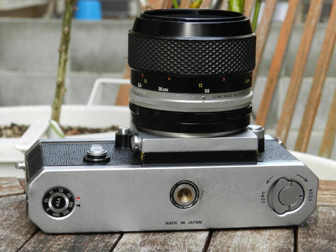 美品　Nikon F 一眼レフカメラ P.C 55 3.5 マクロ　即撮影可