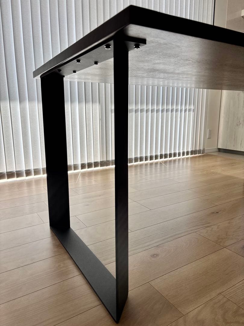 KANADEMONO ダイニングテーブル Black Steel