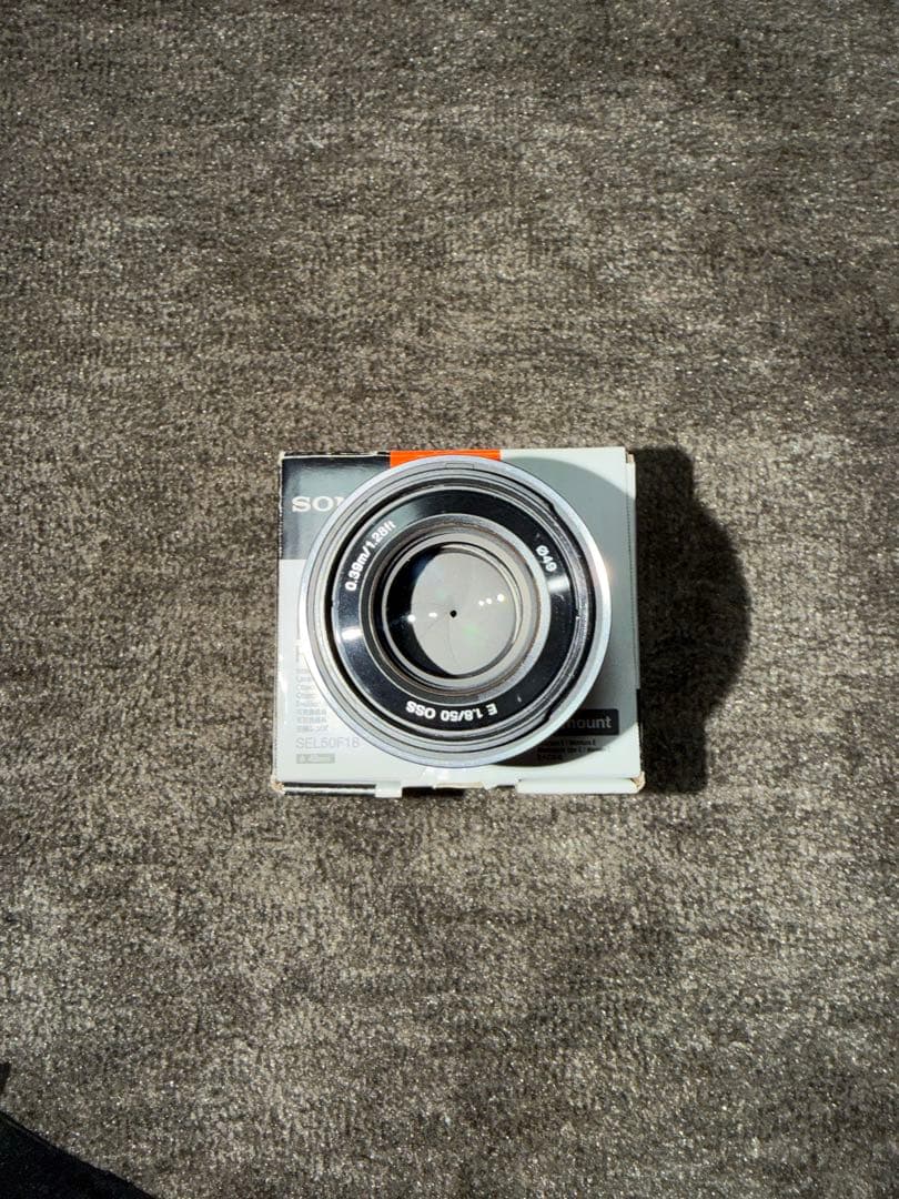Sony 交換レンズ　a Eマウント　単焦点　50mm F1.8