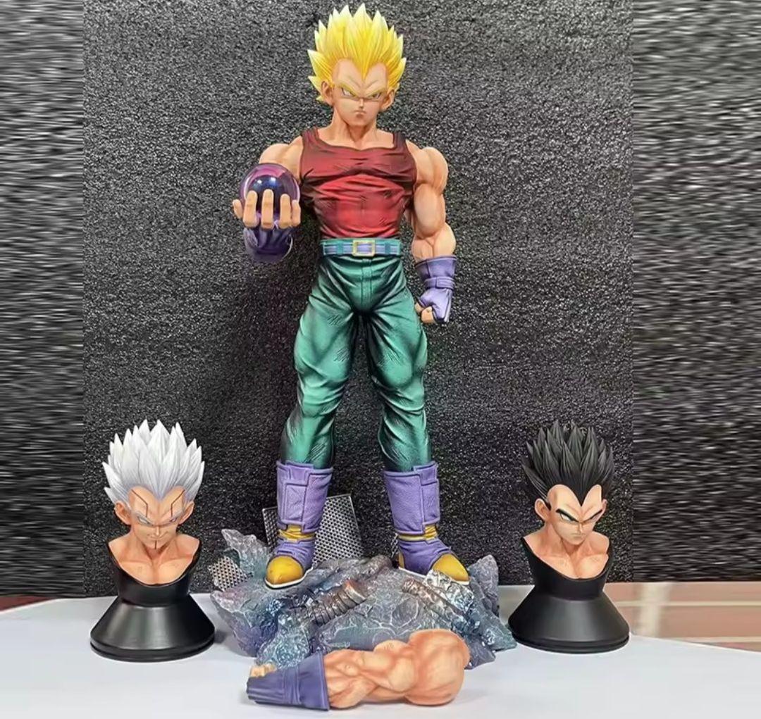 ドラゴンボール　ベジータ　ベビー　フィギュア