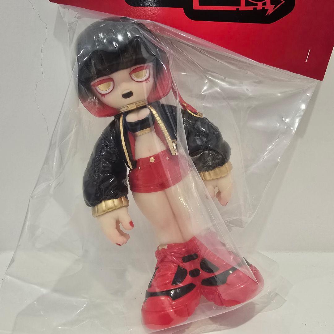 AMAZ限定 emDASH MOVE ソフビ フィギュア