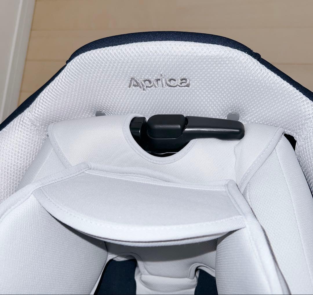 【現行品✨美品】アップリカ マモリラAB ISOFIX チャイルドシートR129