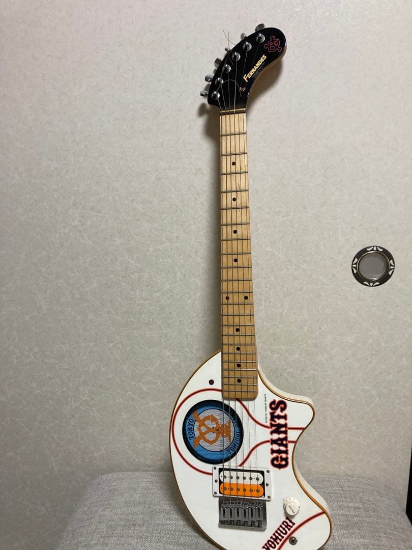 ジャイアンツエレキギター